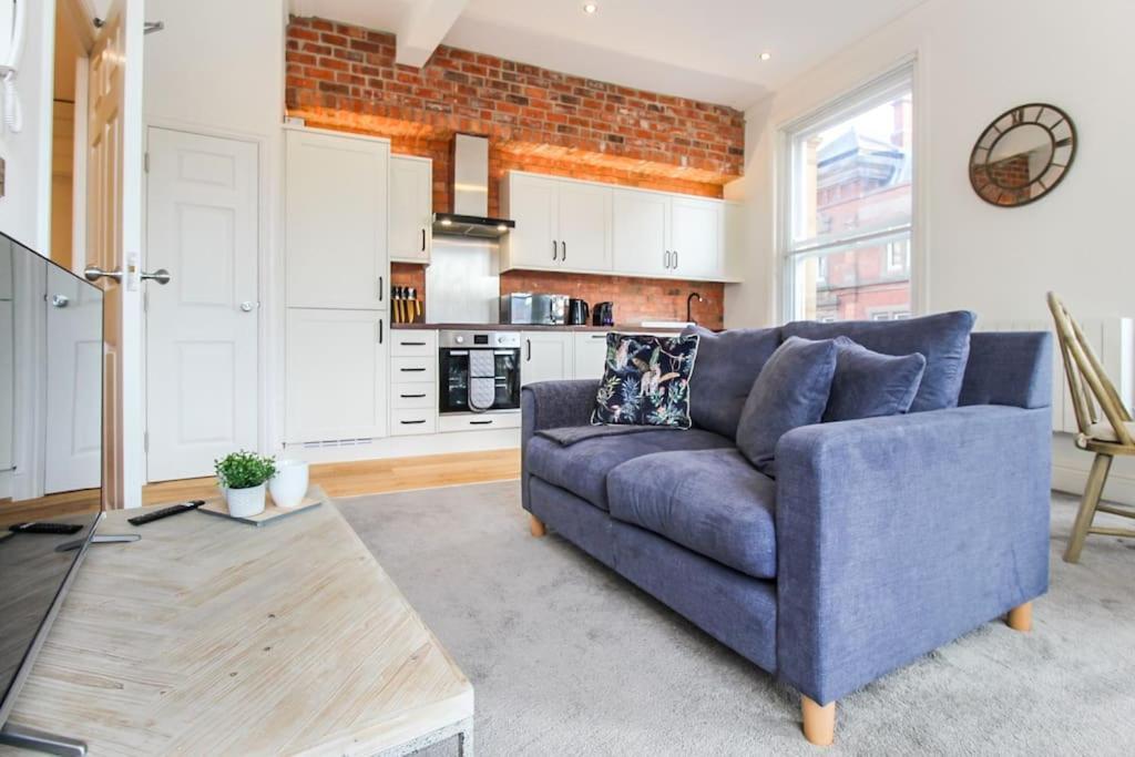 Spacious City Centre Lace Market Apartment Nottingham Exterior photo